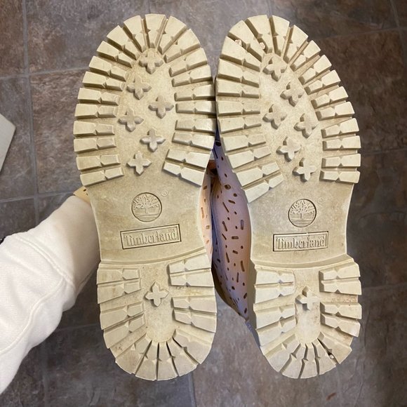 *Special edition* Timberland Women’s Ice Cream Boots - Picture 6 of 7